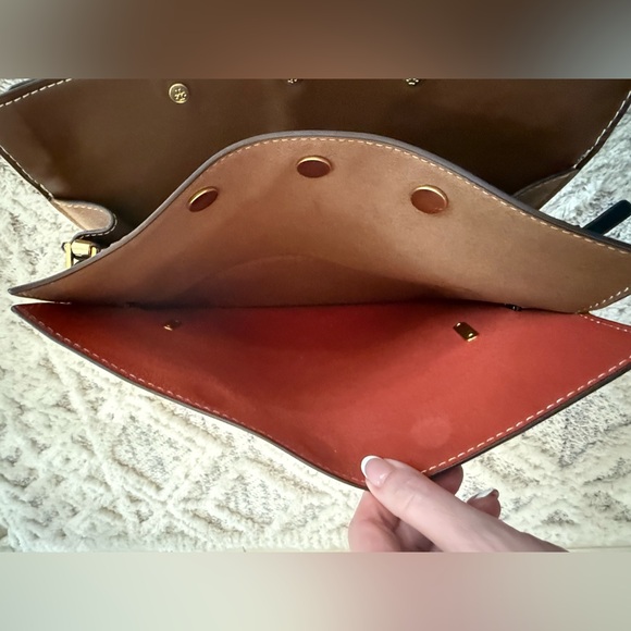 Tory Burch Radziwill Tote - Picture 10 of 14